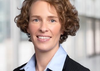 Lewis Roca mourns death of ‘passionate lawyer and advocate’ after she is found slain with family