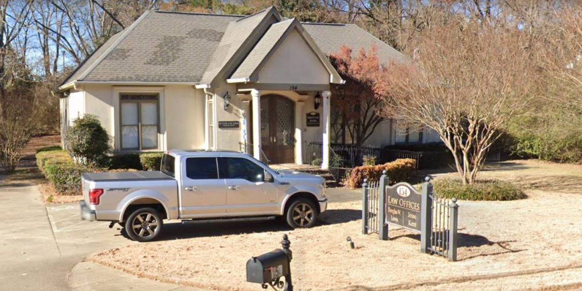 Lawyers on edge after divorce attorney allegedly killed by client’s ex