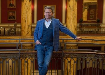 Bestselling author David Baldacci shares words of wisdom for lawyers who want to be novelists