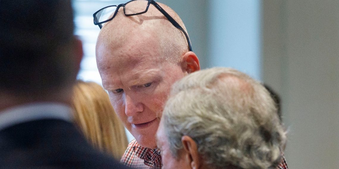 Alex Murdaugh Attorneys Maintain Innocence on Eve of Trial