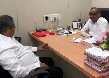 Patil meets solicitor general; seeks support in Bhide Wada case