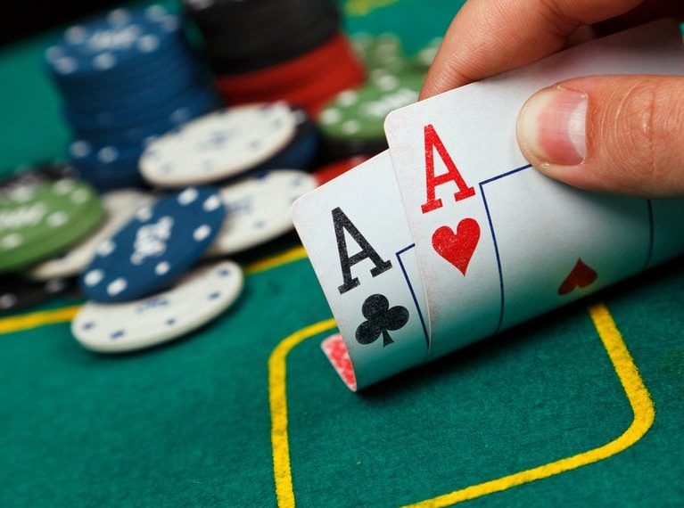 How Poker Can Make Lawyers Better Negotiators