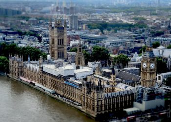 UK Treasury Committee launches investigation into sexism in the finance industry – JURIST